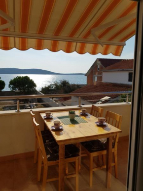 Apartments MARKO-Sevid-20m from the beach